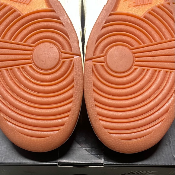 UA Nike SB Dunk Low Tokyo / Air Jordan 4 Levi’s UA BUNDLE - Picture 6 of 10